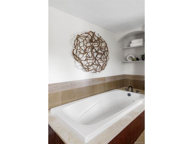 9623 W Prentice Ave, Littleton, CO 80123