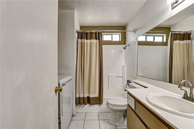 623 W Indigo Street, Compton, CA 90220