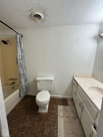 2800 Fred Street, Jonesboro, AR 72401