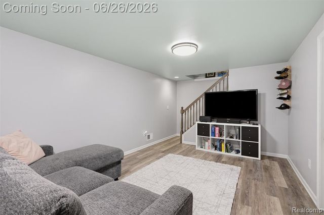 60569 Town Square Street, New Hudson, MI 48165