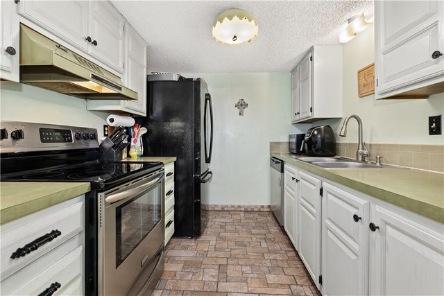 4 Annette Lane, Bella Vista, AR 72715