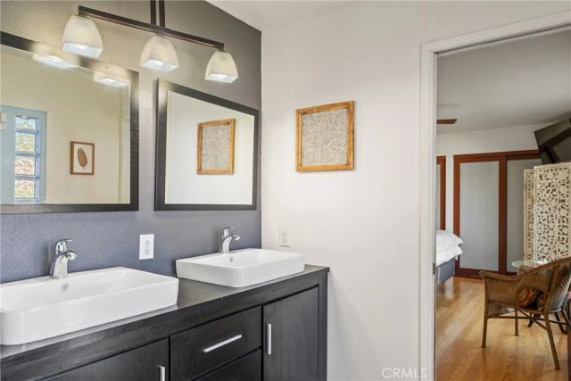 1126 E El Cid, Palm Springs, CA 92262