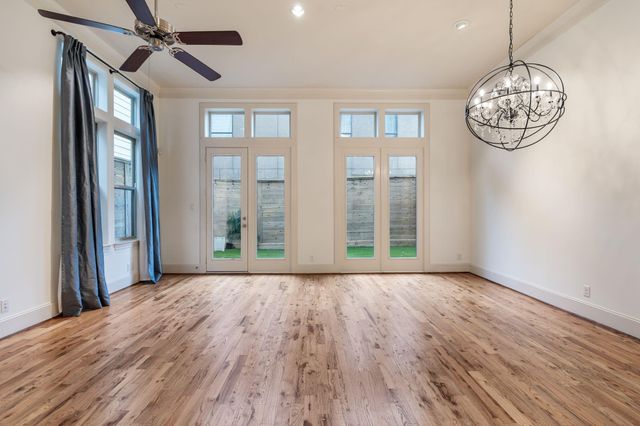 1103 Summer Street, Houston, TX 77007