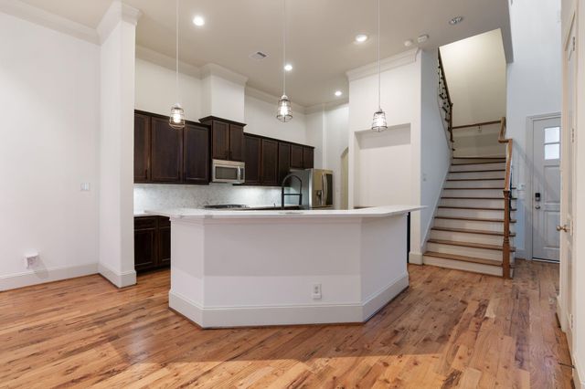 1103 Summer Street, Houston, TX 77007