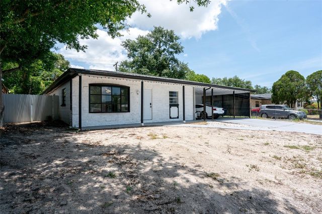 6403 AMUNDSON STREET, Tampa, FL 33634
