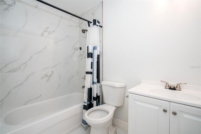 6403 AMUNDSON STREET, Tampa, FL 33634
