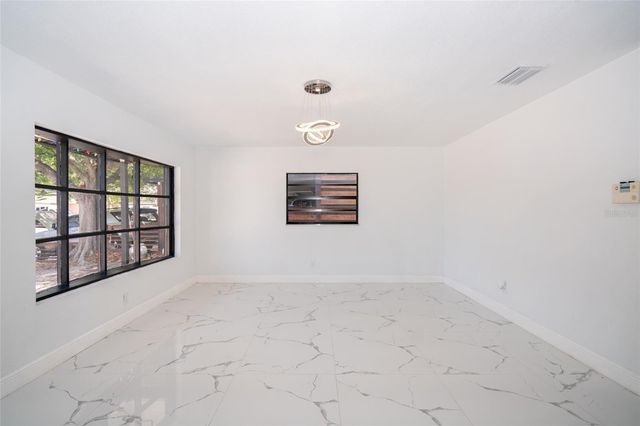 6403 AMUNDSON STREET, Tampa, FL 33634