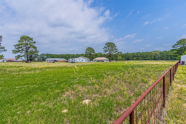 138 Vz County Road 4714, Ben Wheeler, TX 75754