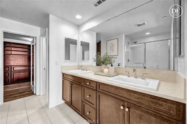 83 Waldorf, Irvine, CA 92612