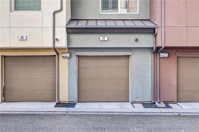 83 Waldorf, Irvine, CA 92612