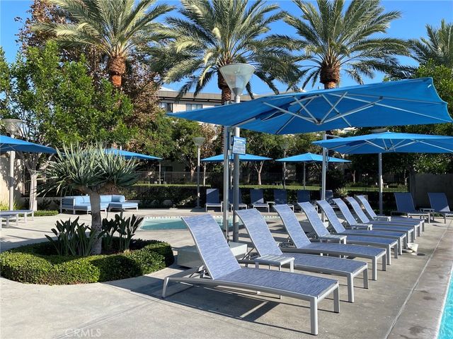 83 Waldorf, Irvine, CA 92612