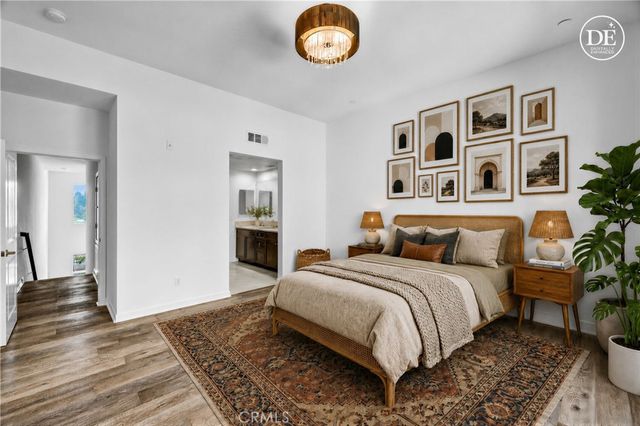 83 Waldorf, Irvine, CA 92612