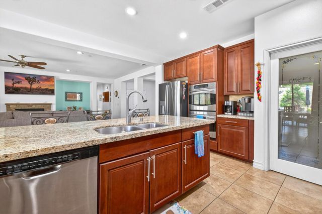 48117 London Bridge Place, Indio, CA 92201