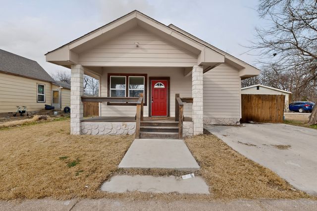 1315 E Arlington Avenue, Fort Worth, TX 76104