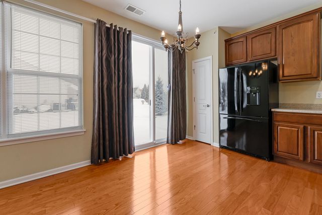 14304 Flagstaff Court, Huntley, IL 60142