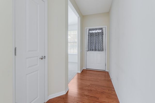 14304 Flagstaff Court, Huntley, IL 60142