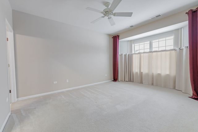 14304 Flagstaff Court, Huntley, IL 60142