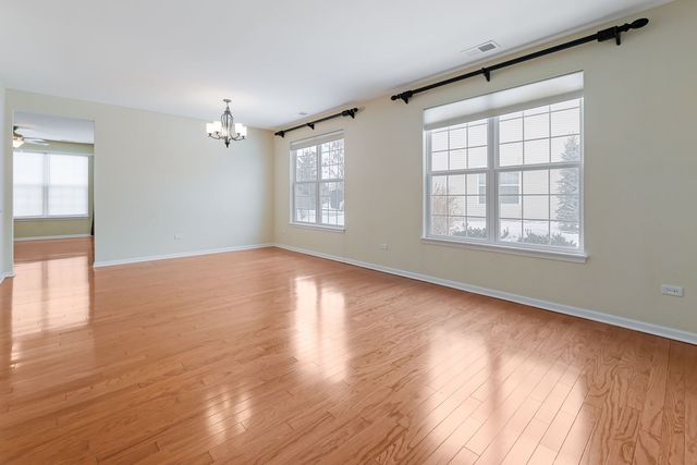 14304 Flagstaff Court, Huntley, IL 60142