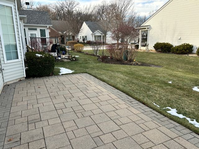 14304 Flagstaff Court, Huntley, IL 60142