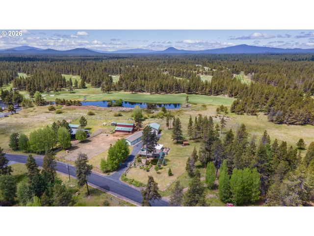 53939 PINE GROVE Rd, La Pine, OR 97739