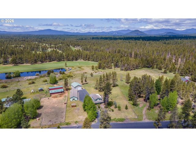 53939 PINE GROVE Rd, La Pine, OR 97739