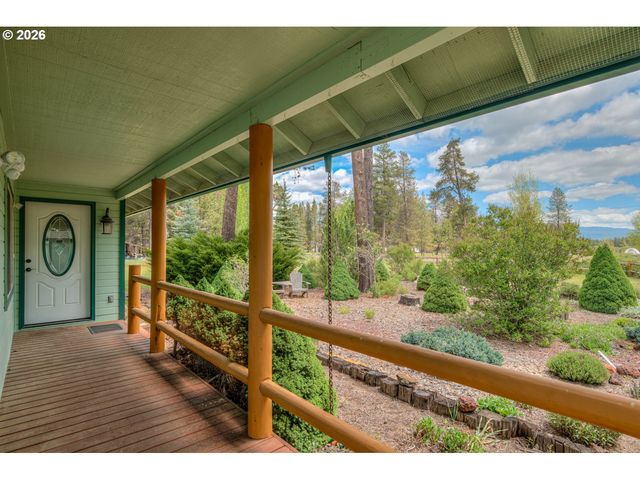 53939 PINE GROVE Rd, La Pine, OR 97739