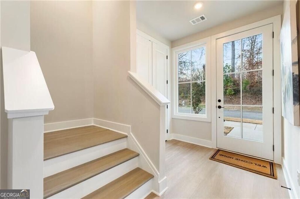 2202 Carlton Court, Atlanta, GA 30318 — photo 3
