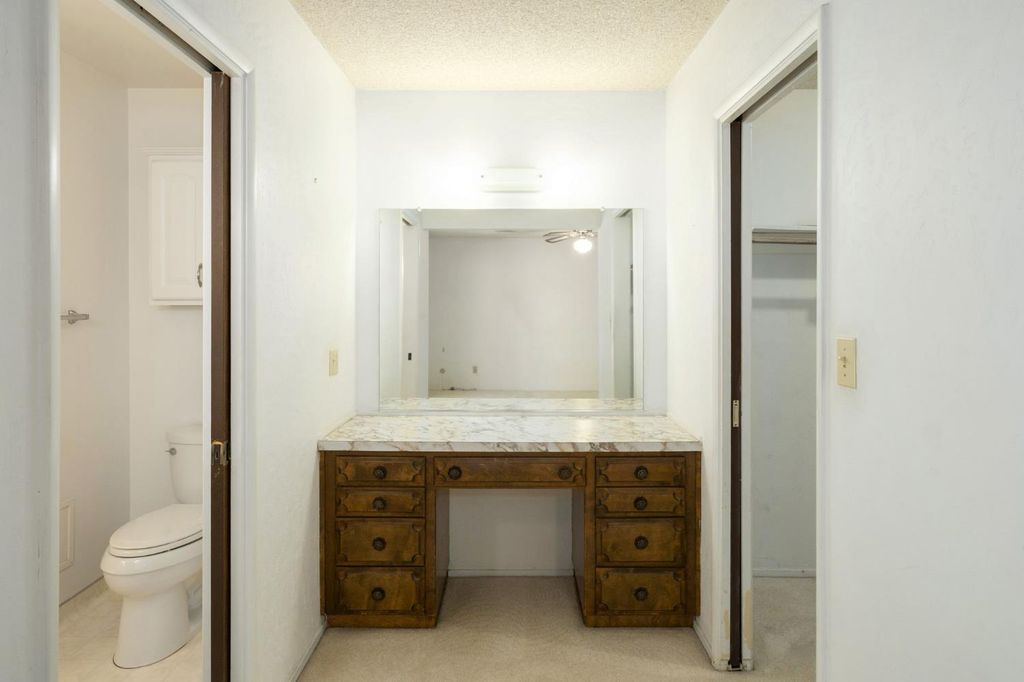 Image 21 of property listing at 6697 N Teilman Avenue, Fresno, CA 93711