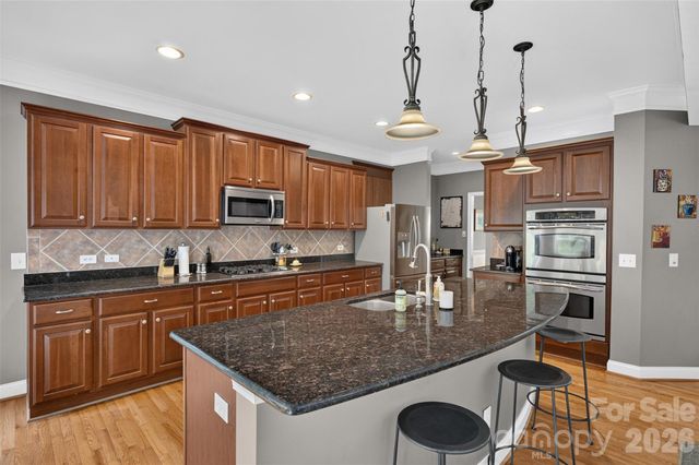9220 Kensington Forest Drive, Harrisburg, NC 28075