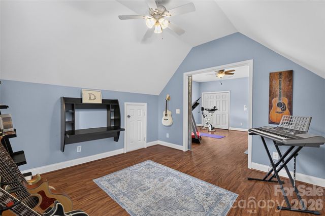 9220 Kensington Forest Drive, Harrisburg, NC 28075