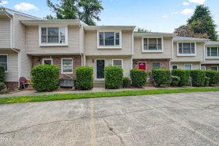 875 Martin Luther King Junior Boulevard Apt 4, Chapel Hill, NC 27514