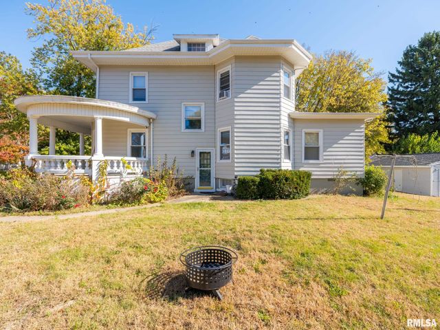 700 E MAYWOOD Avenue, Peoria, IL 61603