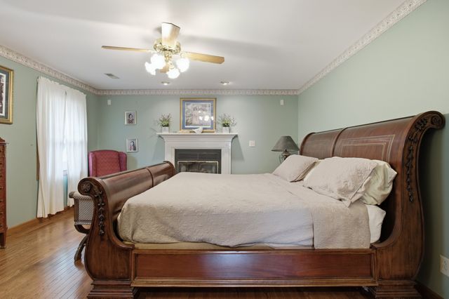301 Kippsford Pond Rd, Columbia, TN 38401