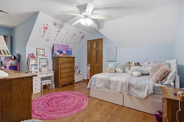 301 Kippsford Pond Rd, Columbia, TN 38401