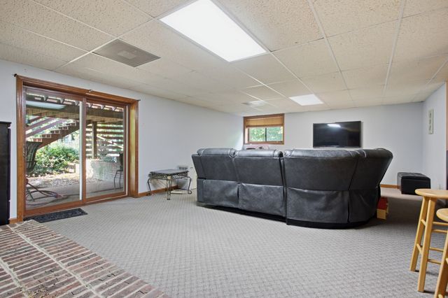301 Kippsford Pond Rd, Columbia, TN 38401