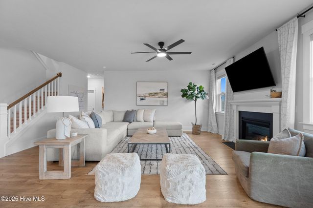 110 Edgewater Way, Surf City, NC 28445