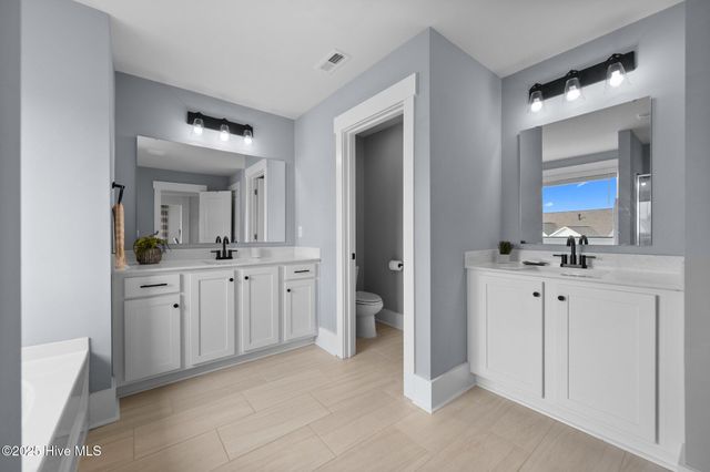 110 Edgewater Way, Surf City, NC 28445