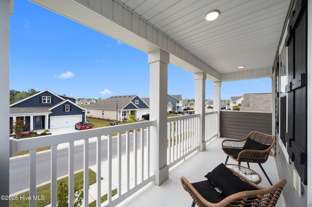 110 Edgewater Way, Surf City, NC 28445