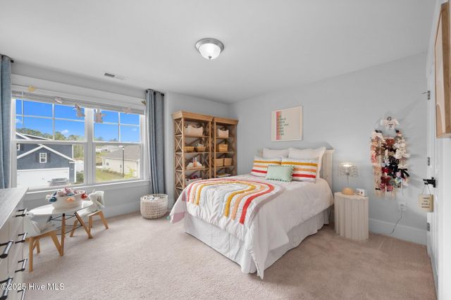 110 Edgewater Way, Surf City, NC 28445