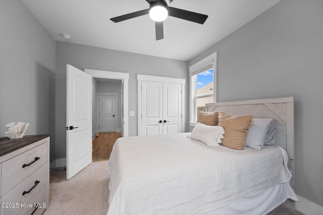 110 Edgewater Way, Surf City, NC 28445