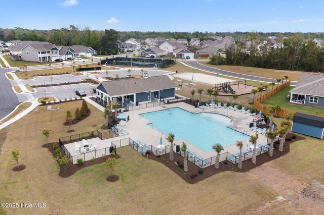 110 Edgewater Way, Surf City, NC 28445