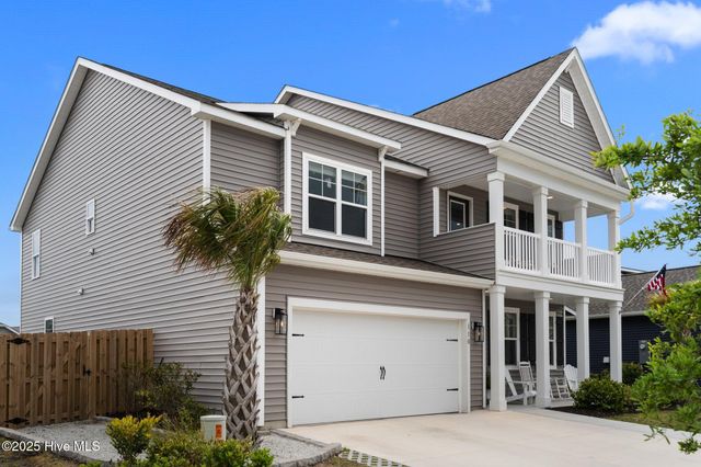 110 Edgewater Way, Surf City, NC 28445