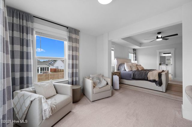 110 Edgewater Way, Surf City, NC 28445