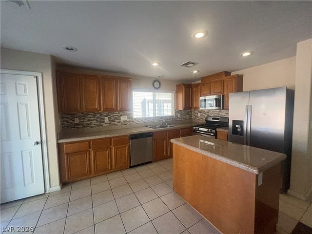 220 Stagecoach Flats Avenue, North Las Vegas, NV 89031