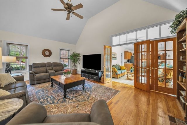 3 Nichols Dr, Grafton, MA 01519