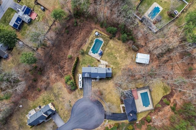 3 Nichols Dr, Grafton, MA 01519