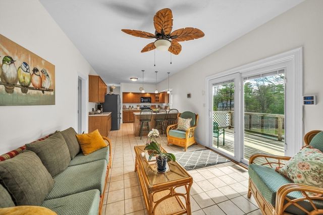 3 Nichols Dr, Grafton, MA 01519