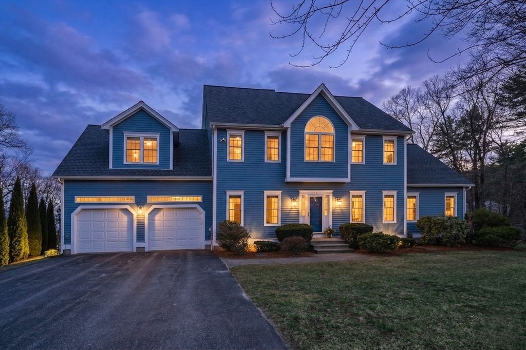 3 Nichols Dr, Grafton, MA 01519