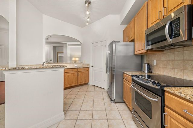 501 MIRASOL CIRCLE 215, Kissimmee, FL 34747