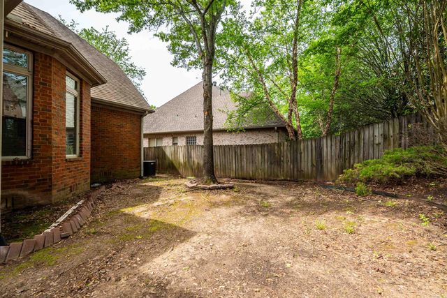 44 Longwell Loop, Little Rock, AR 72223